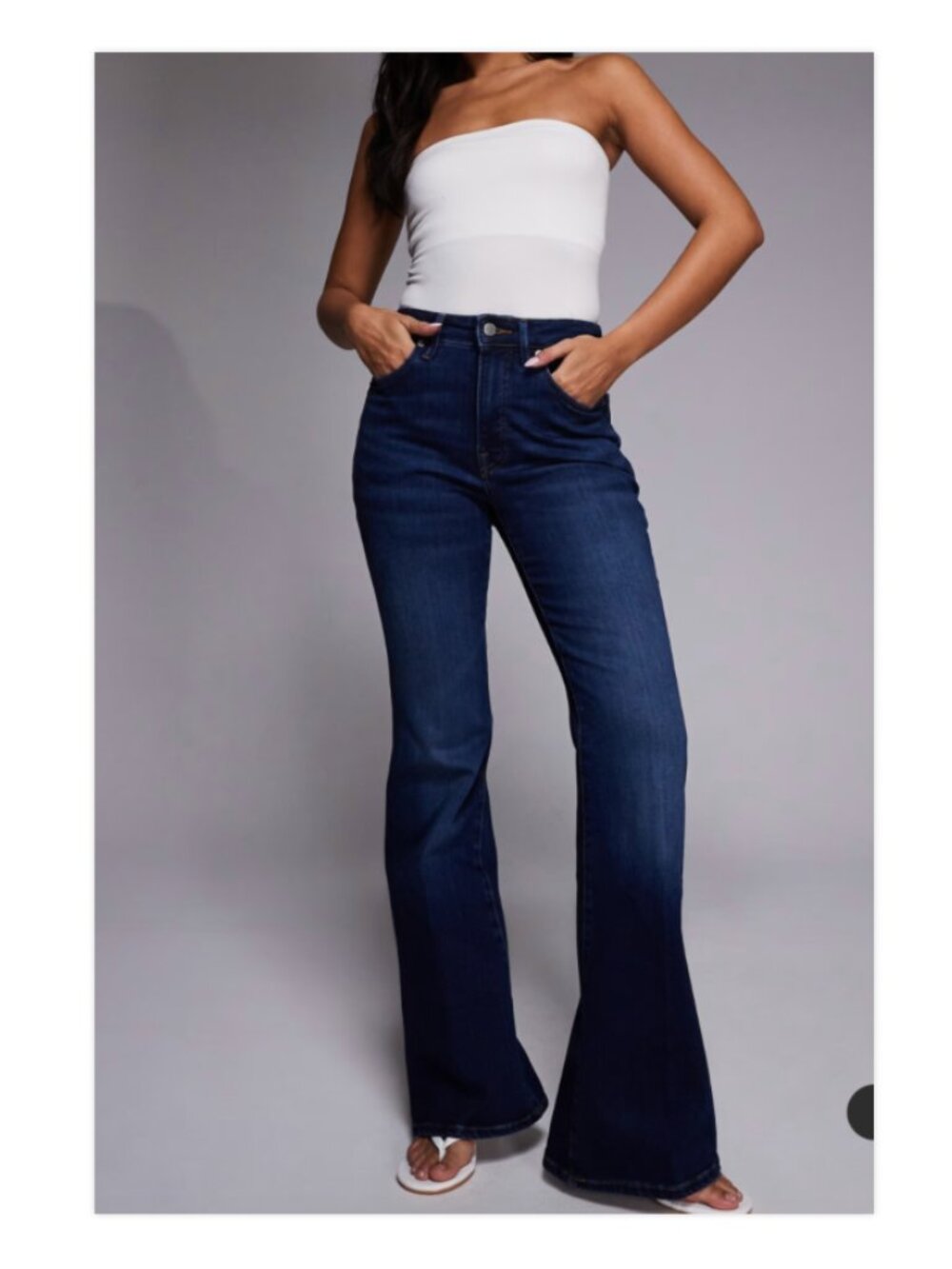 Good American Good Legs Flare Jeans NWT Size 25 Indigo Dark Wash High Rise